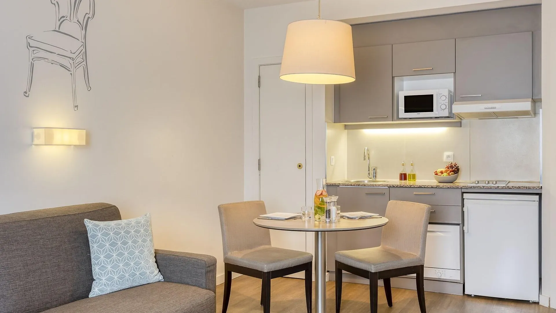 Citadines Toison D'Or Brussels Aparthotel Saint-Gilles