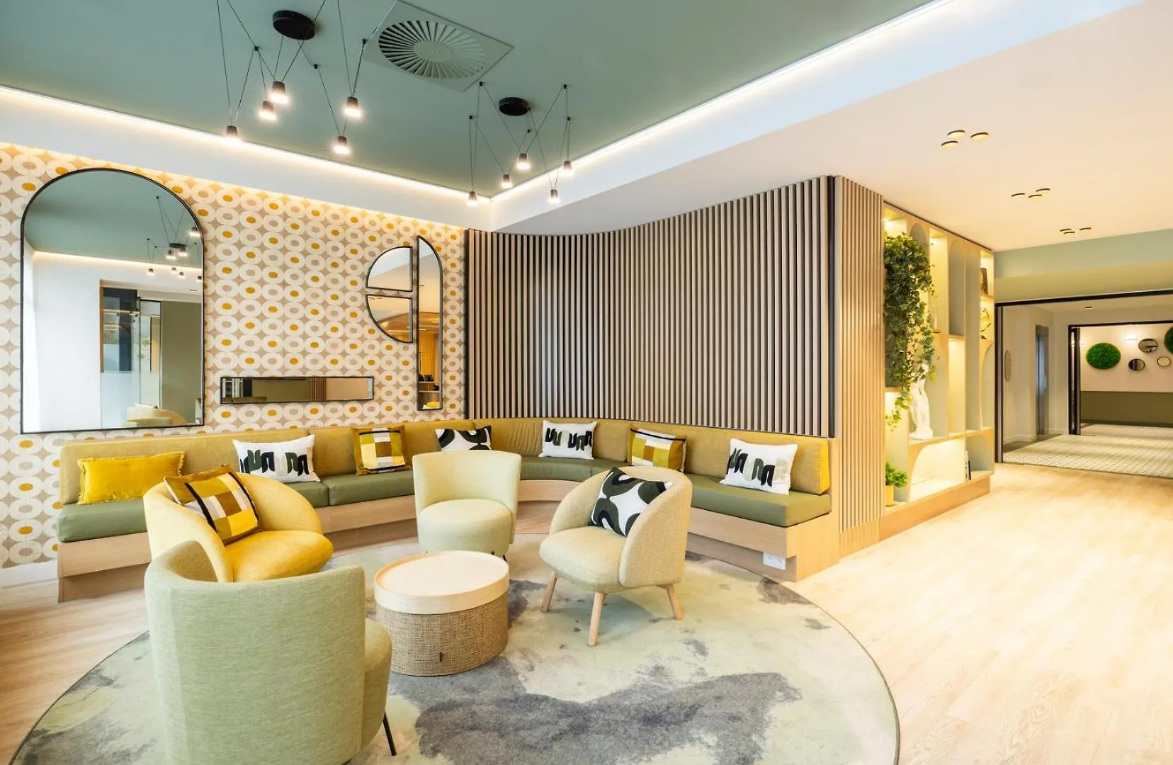 Citadines Toison D'Or Brussels Aparthotel Saint-Gilles