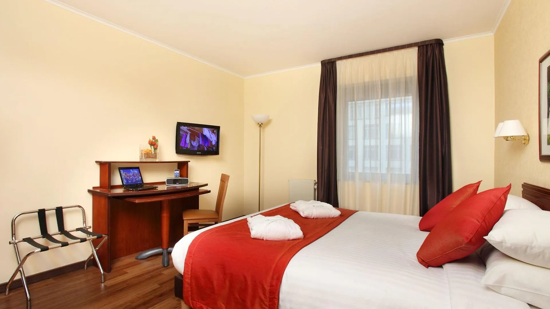 Citadines Toison D'Or Brussels Aparthotel Saint-Gilles