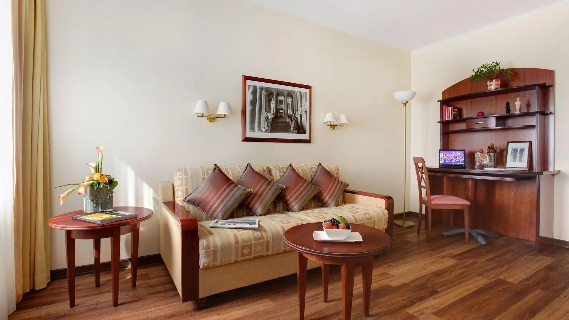 Citadines Toison D'Or Brussels Aparthotel Saint-Gilles